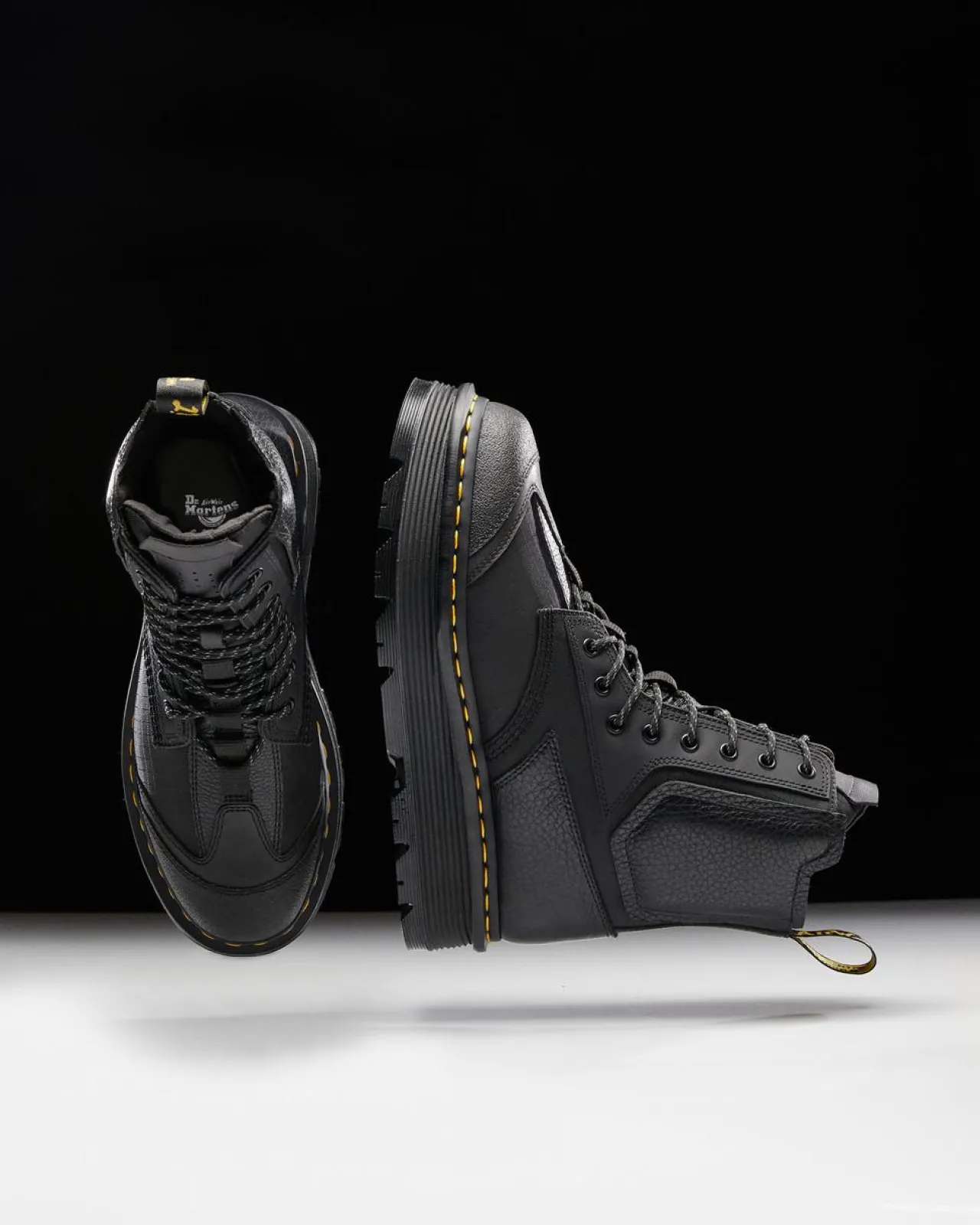Dr. Martens 1460 Beta Zebzag Laarzen^ Platform Laarzen|Enkellaarzen