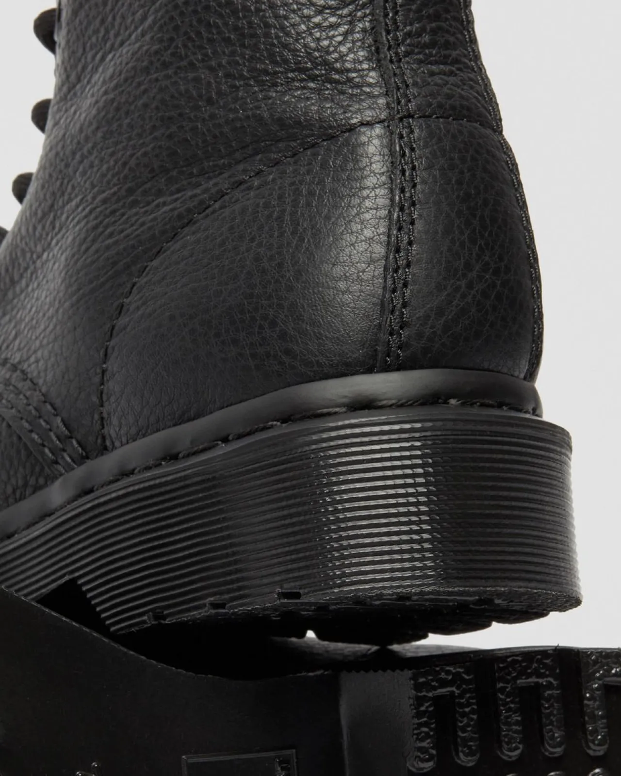 Dr. Martens 1460 Pascal Mono Veterlaarzen^WOMENS Enkellaarzen|Zachte Leren Laarzen