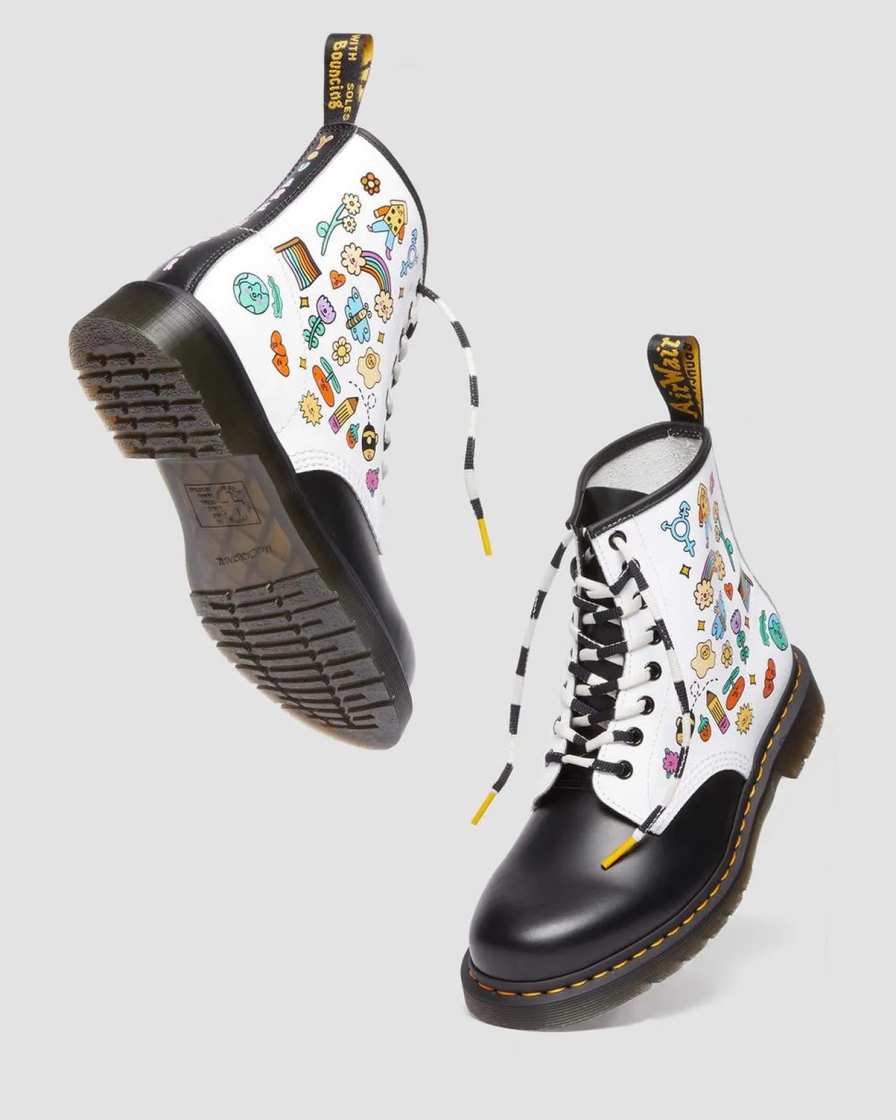 Dr. Martens 1460 Wednesday Holmes Pride Smooth Leren Laarzen^MENS Enkellaarzen|Veterlaarzen