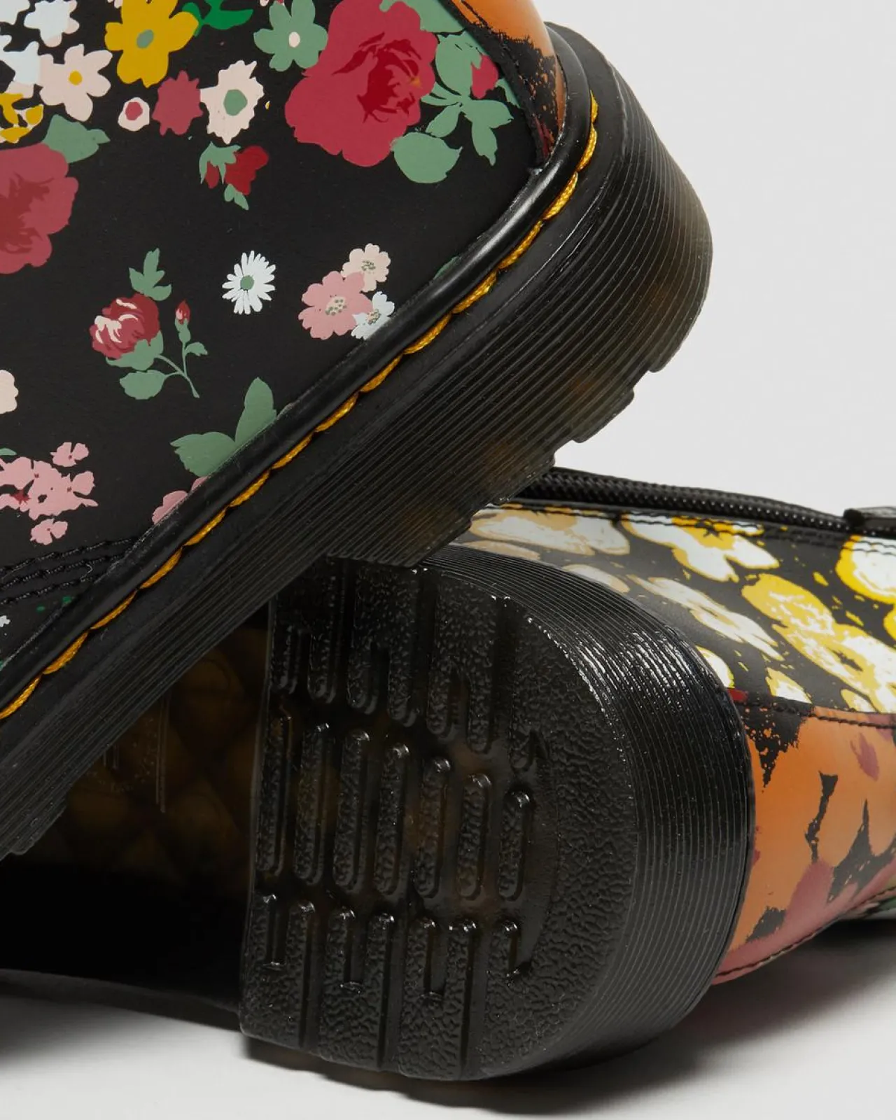 Dr. Martens Junior 1460 Floral Mash Up Hydro Leren Veterlaarzen^UNISEX Sale Voor Kinderen|Meisjes Schoolschoenen