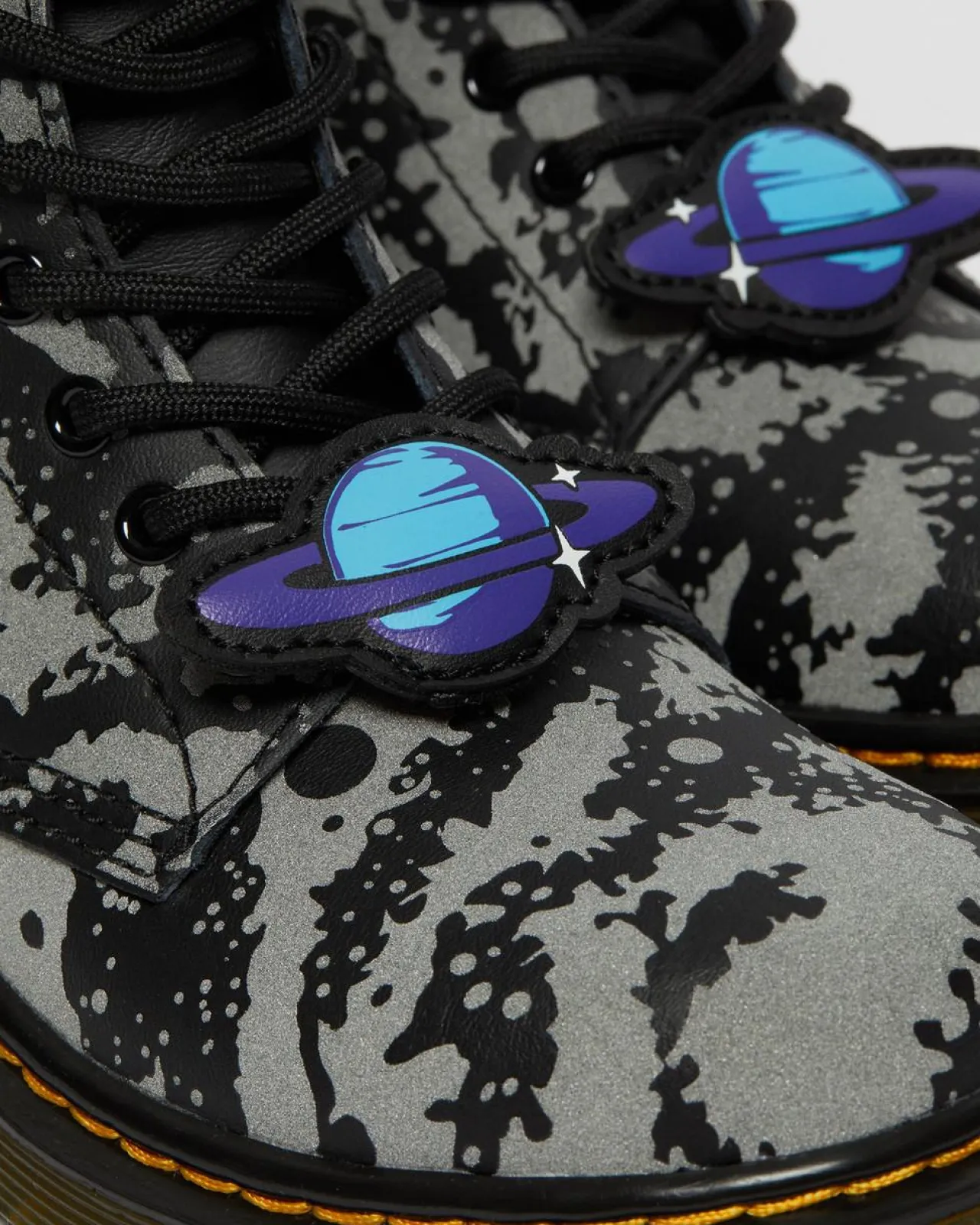 Dr. Martens Junior 1460 Space Hydro Leren Veterlaarzen^UNISEX Sale Voor Kinderen|Laarzen