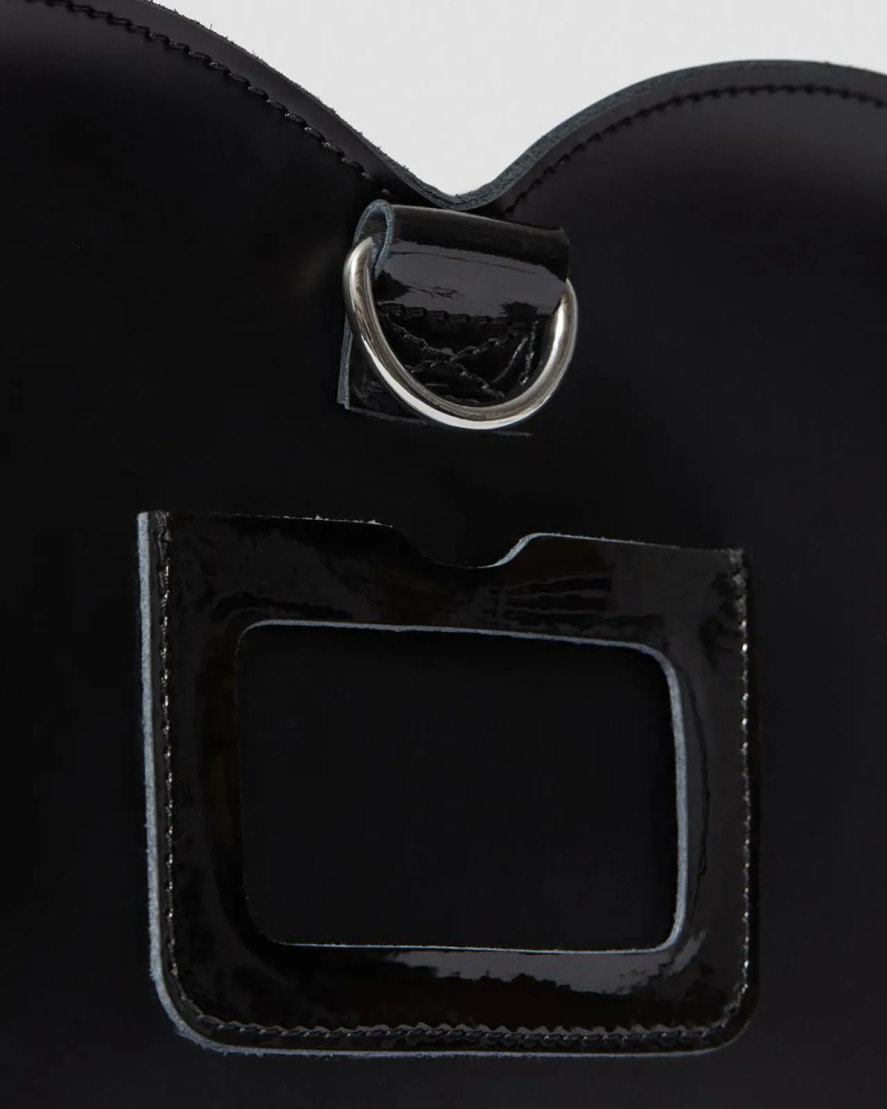 Dr. Martens Leren Hartvormige Tas^ACCESSORIES Tassen|Trending Stijlen